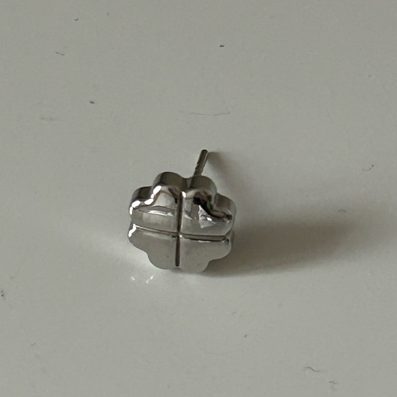 Moschino Cheap and Chic - Silver Clover Button Post Earring (Single Side Only) - Picture 6 of 6